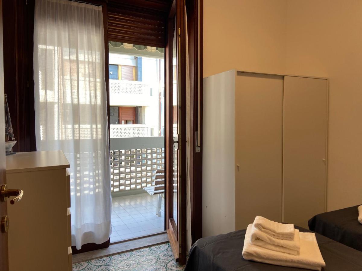 Esplanade Sea Side - Bicamere, 2 Terrazzi, Garage A Richiesta Grado Exteriör bild